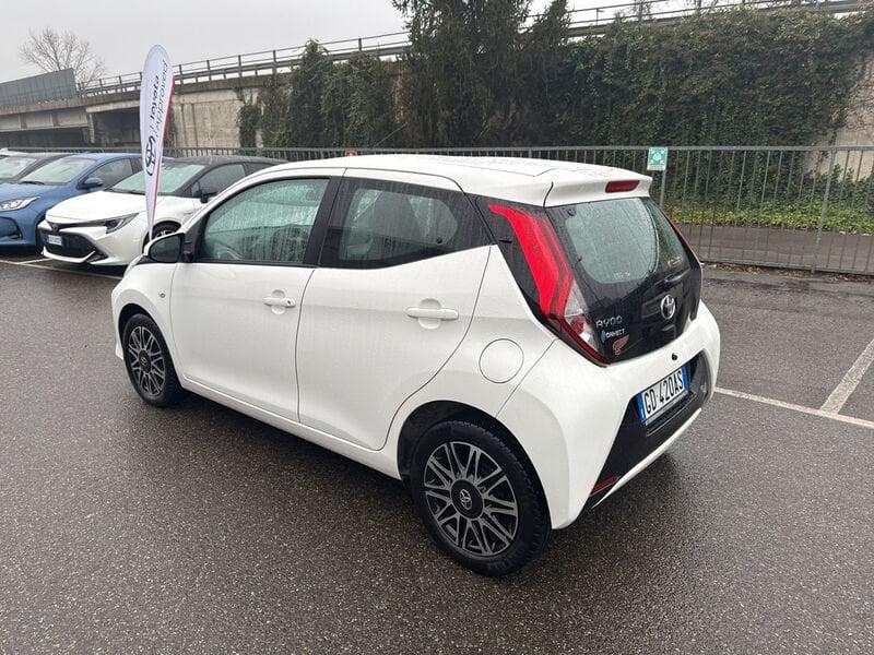 Toyota Aygo Connect 1.0 VVT-i 72 CV 5 porte x-play MMT