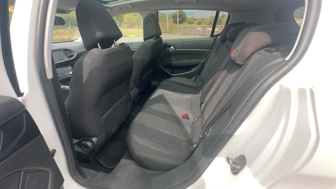 Peugeot 308 BlueHDi CV120 Allure