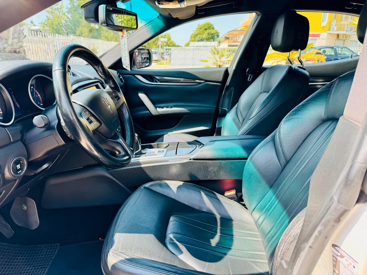 MASERATI GHIBLI 3.0 250cv FULL OPTIONAL 15(PERMUTO)