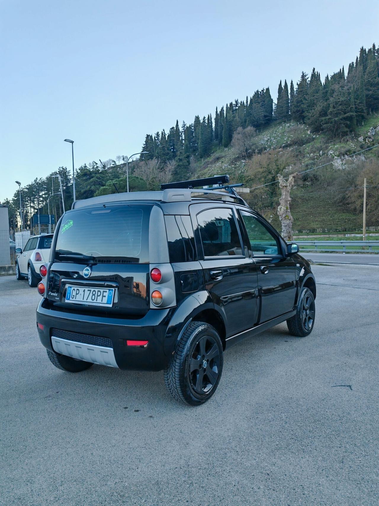 Fiat Panda 1.3 MJT 16V 4x4 Cross