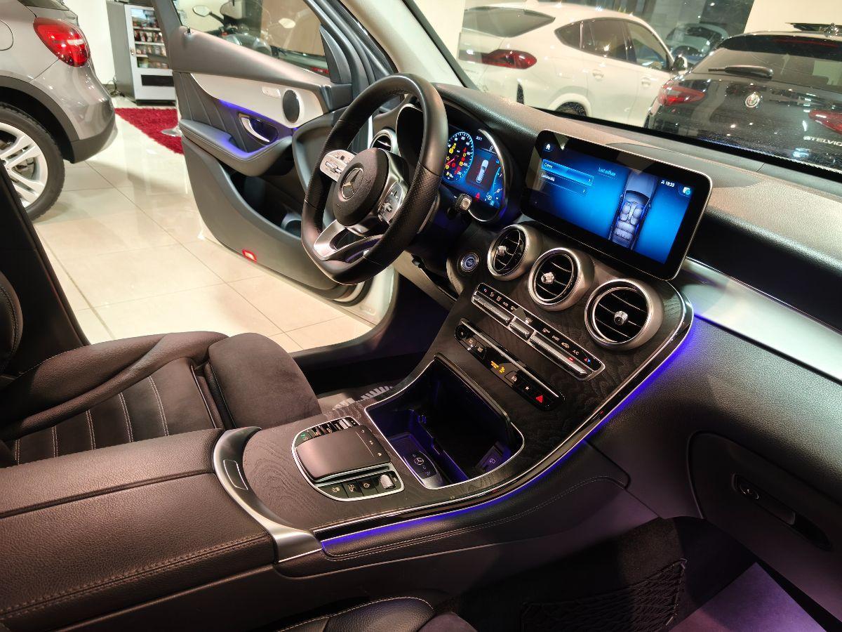 MERCEDES GLC 220 d 4Matic Premium Plus AMG Luci Ambient Gancio