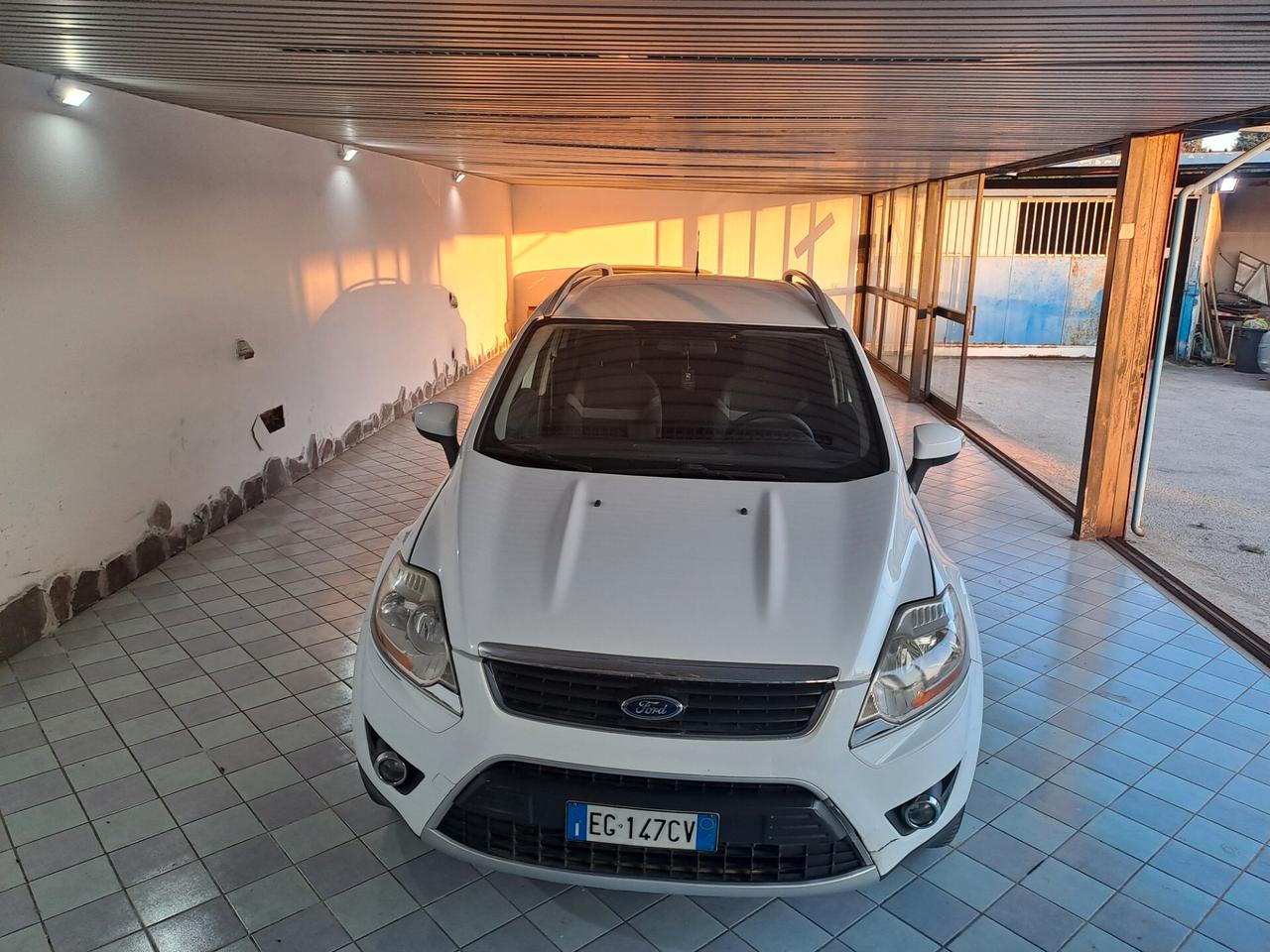 Ford Kuga 2.0 TDCi 140 CV 2WD Titanium DPF