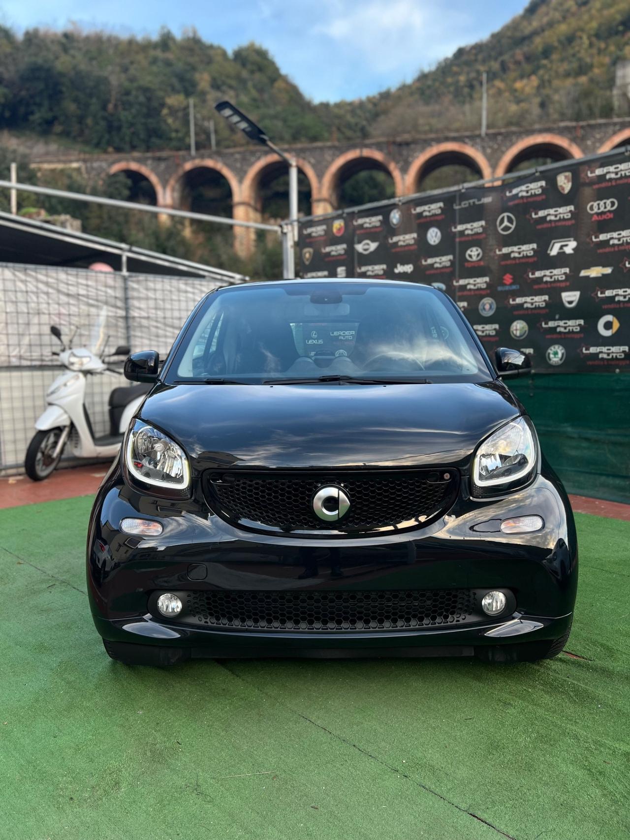 Smart ForTwo 1.0 71cv Navi - Bracciolo - Tetto Panoramico