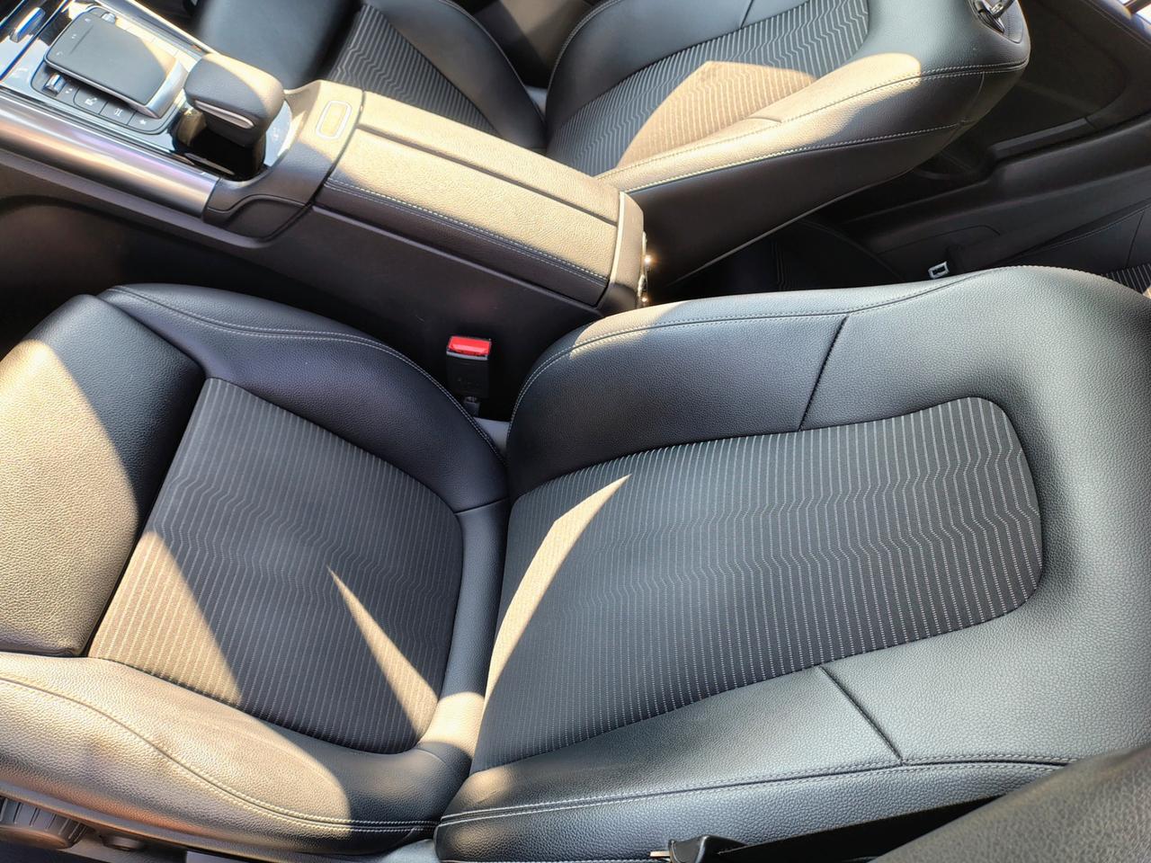 Mercedes-benz GLA 180 d Automatic Premium