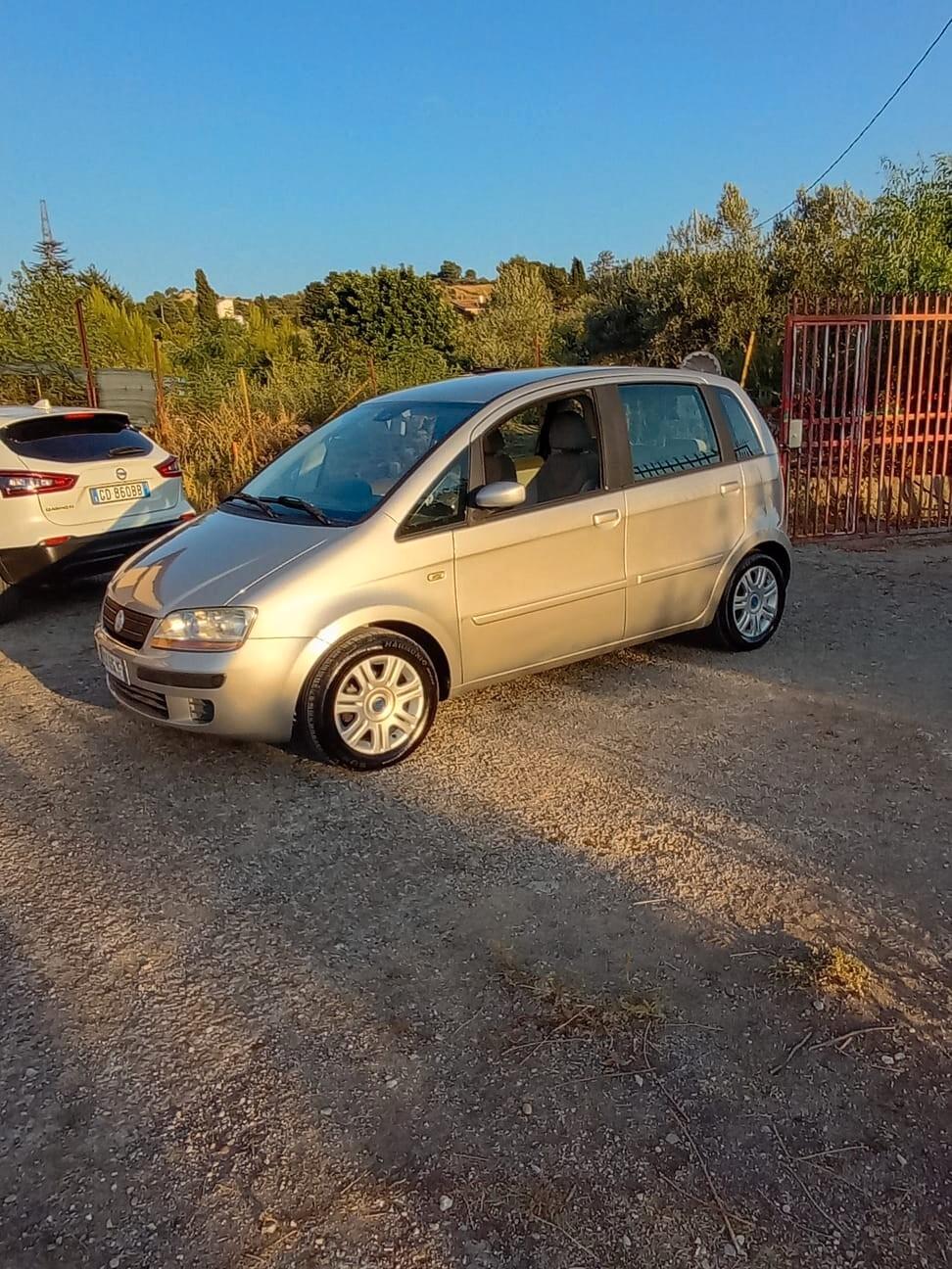Fiat Idea 1.4 16V Dynamic