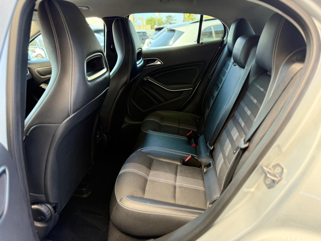 Mercedes-benz GLA 200 d Automatic Sport