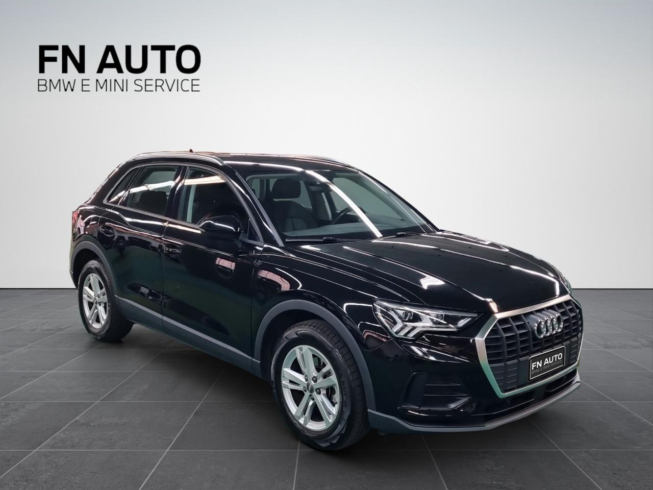 Audi Q3 35 TDI S tronic Business