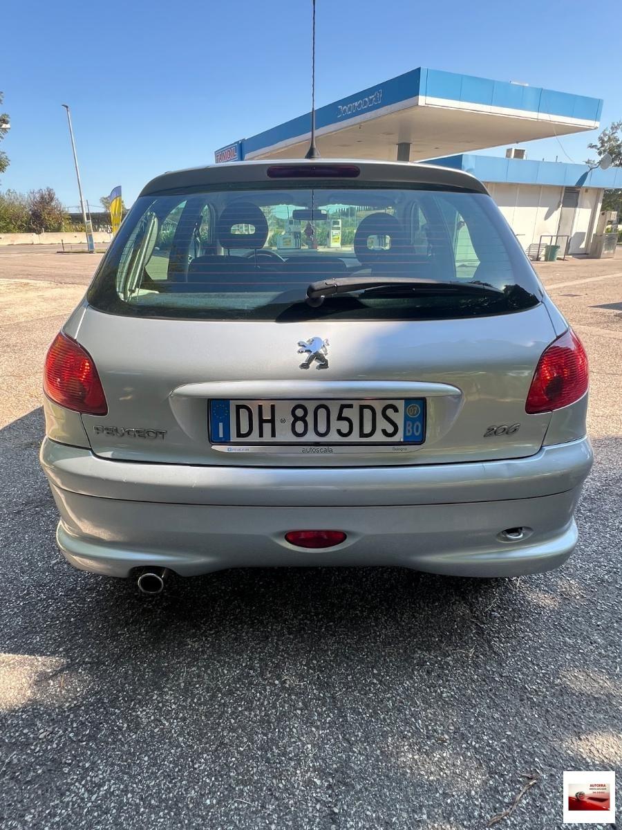 PEUGEOT - 206 - 5p. Enfant Terrible