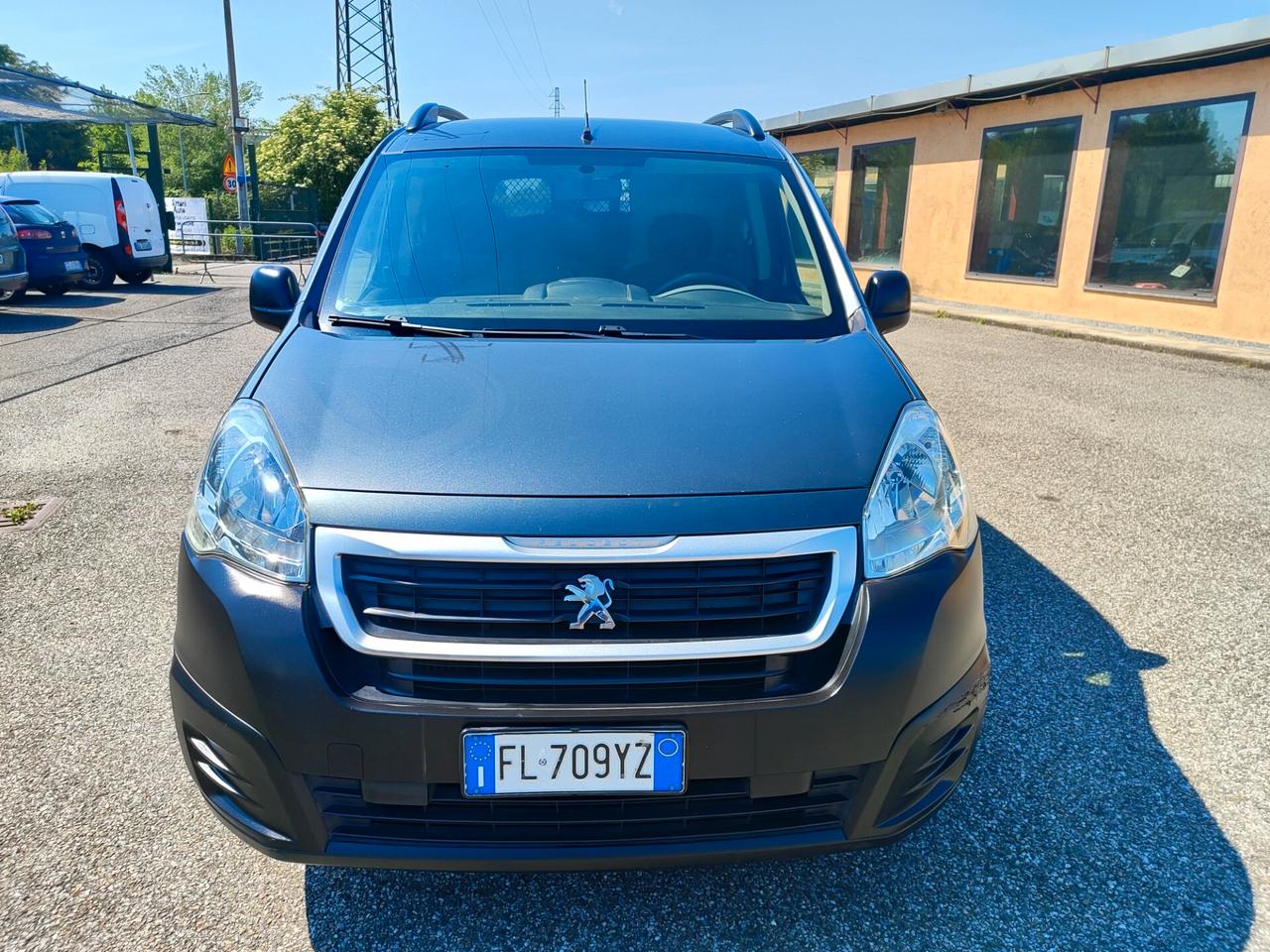 Peugeot Partner BlueHDi 100 ETG6 S&S L1 Furgone Premium Autom.