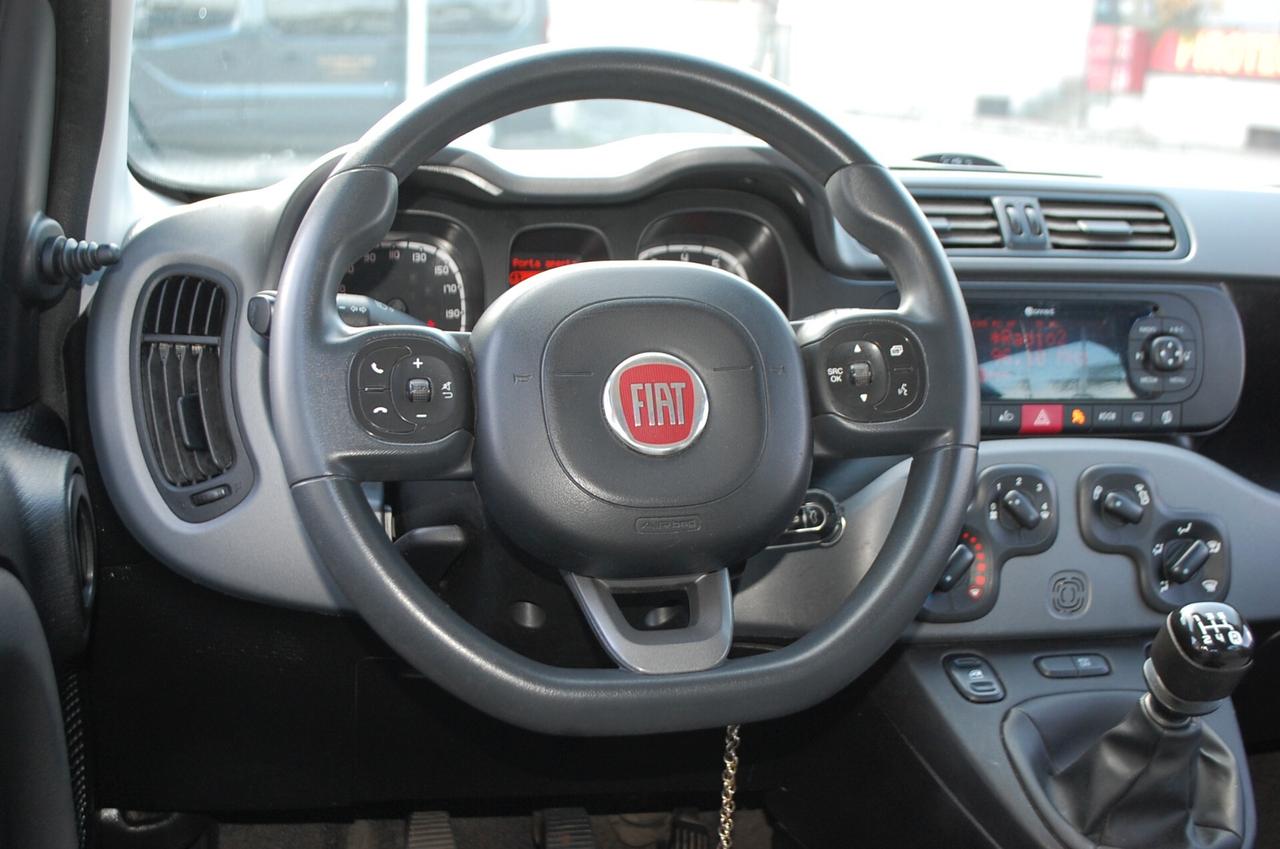 Fiat Panda 1.2 69CV Lounge S&S Uff Italy Bluetooth USB