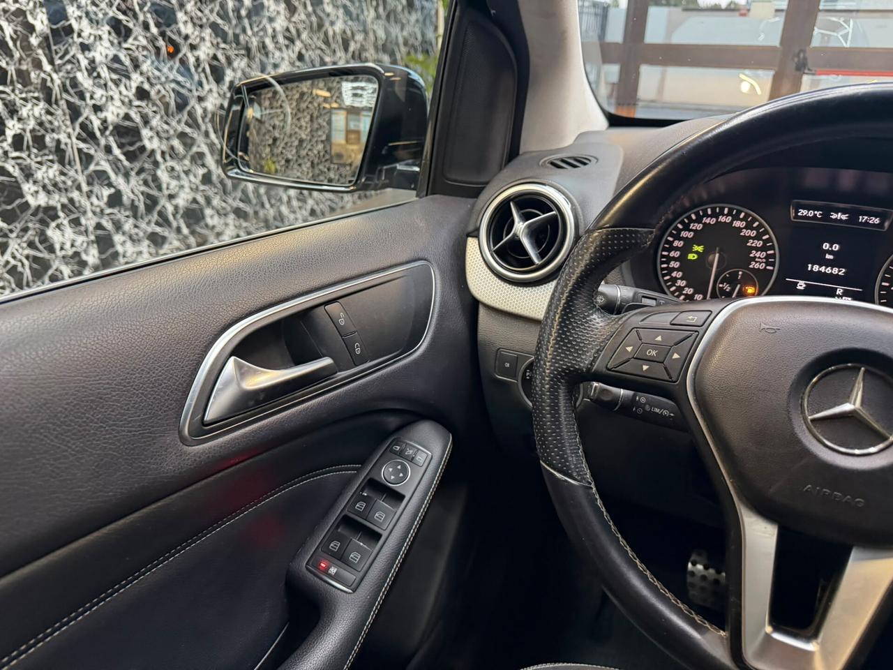 Mercedes-benz B 200 CDI Premium