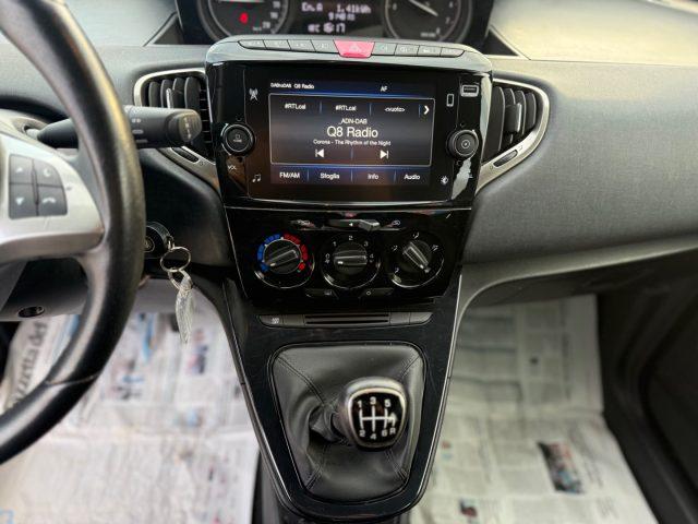 LANCIA Ypsilon 1.0 Hybrid Gold GARANZIA