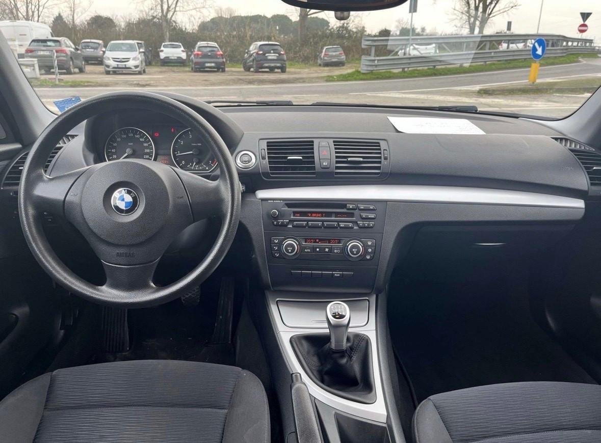 Bmw 116 116i cat 5 porte Attiva