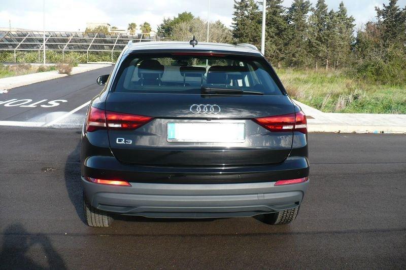 Audi Q3 Q3 35 TDI Business Advanced