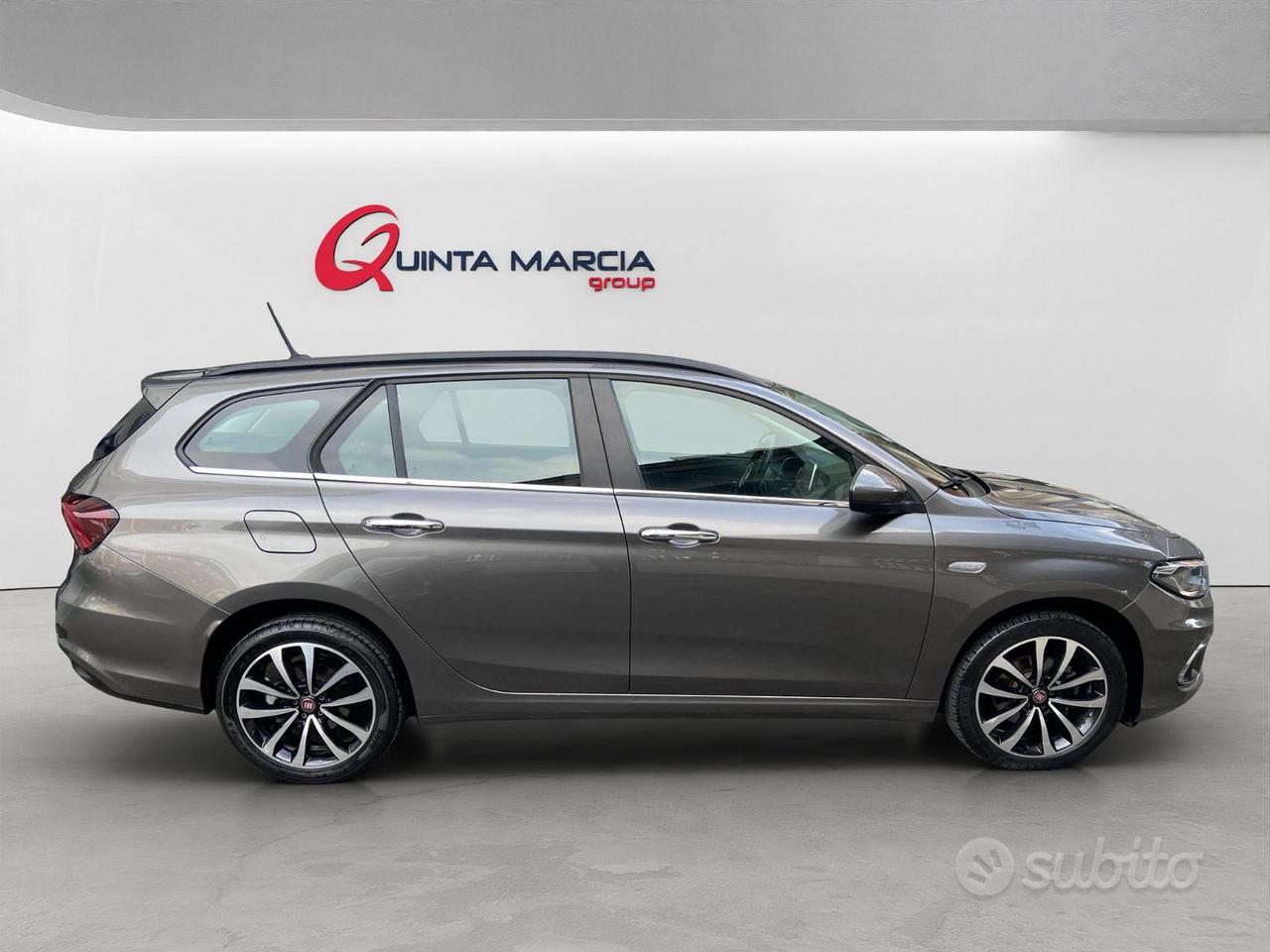 Fiat Tipo SW 1.6 Mjet LOUNGE - CAMBIO AUTOMATICO