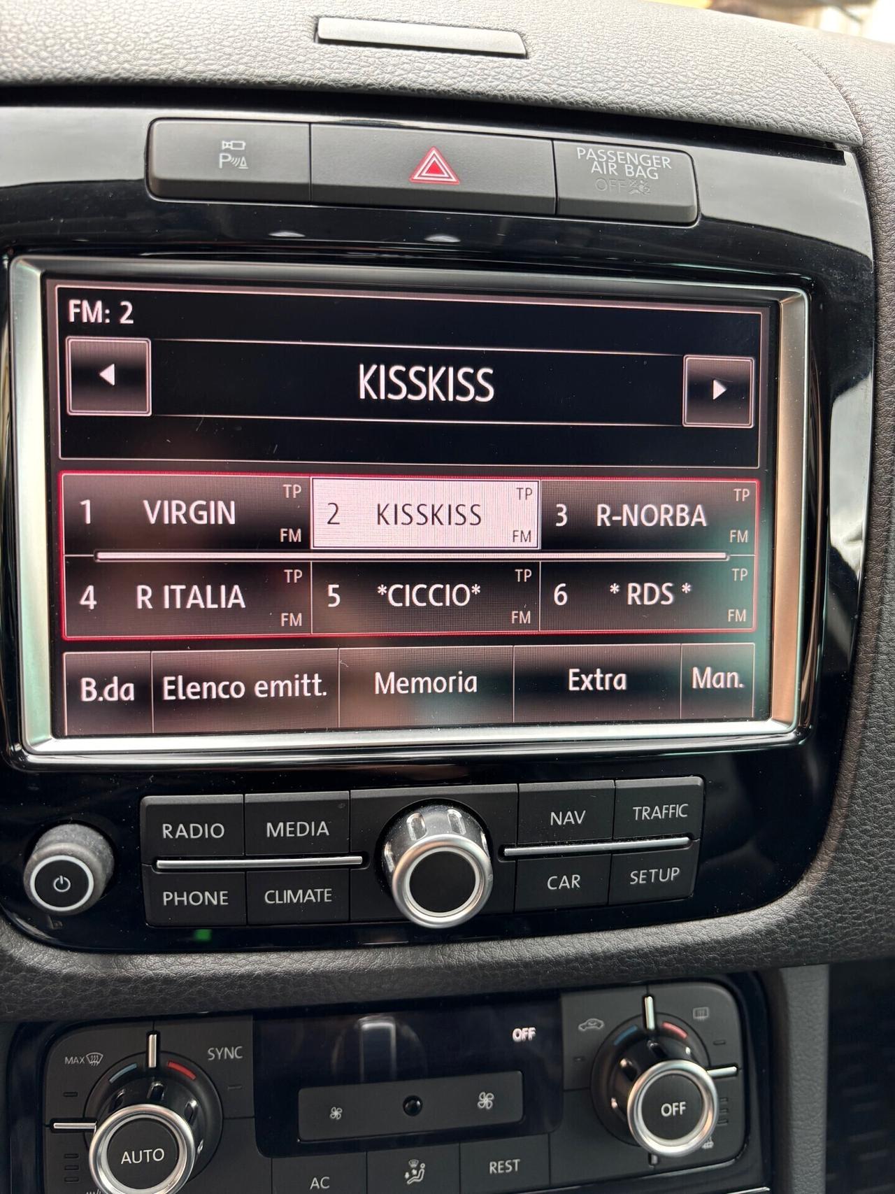 Volkswagen Touareg R-Line Fari LED