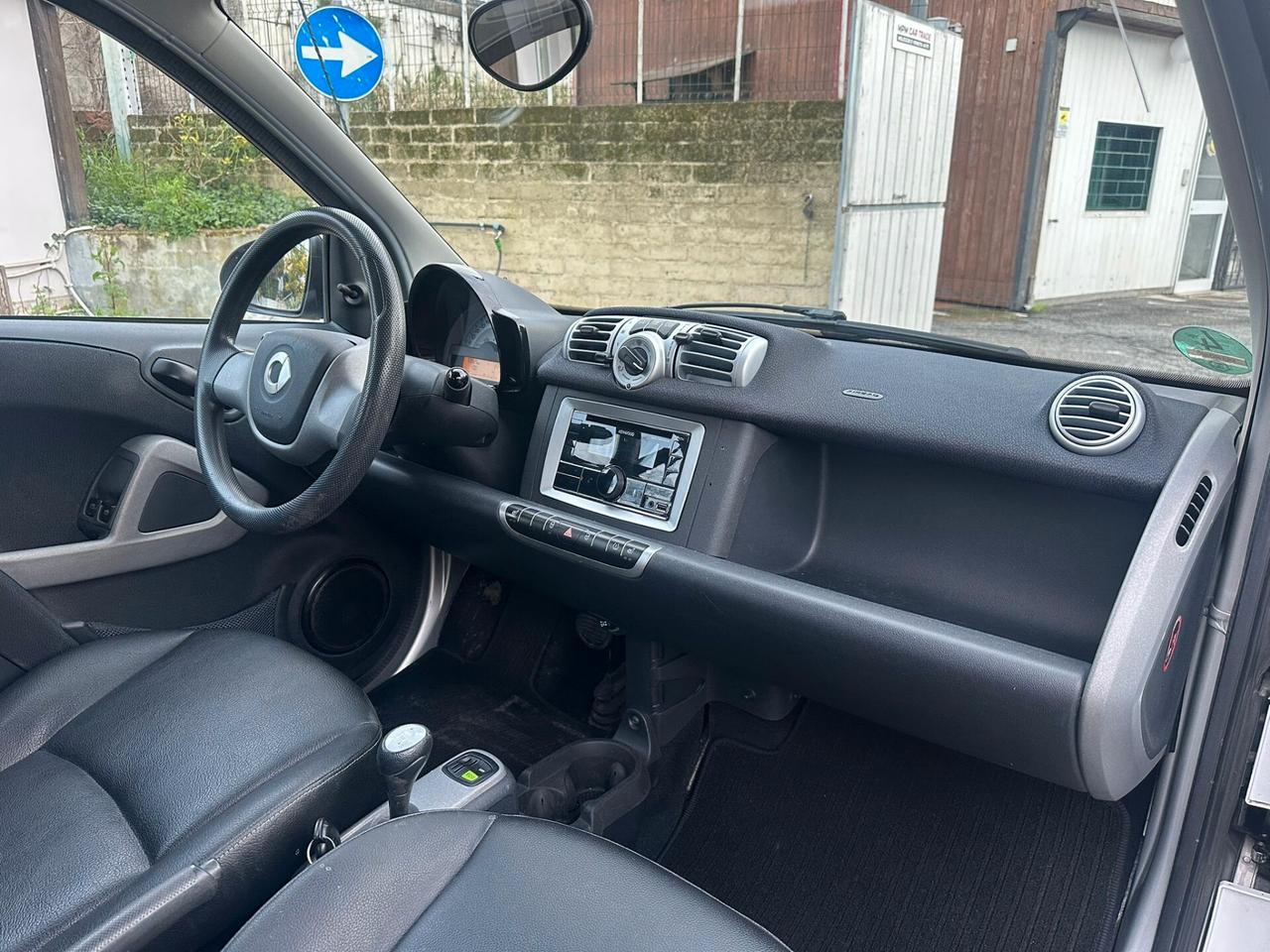 Smart ForTwo 1000 52 kW MHD coupé pure