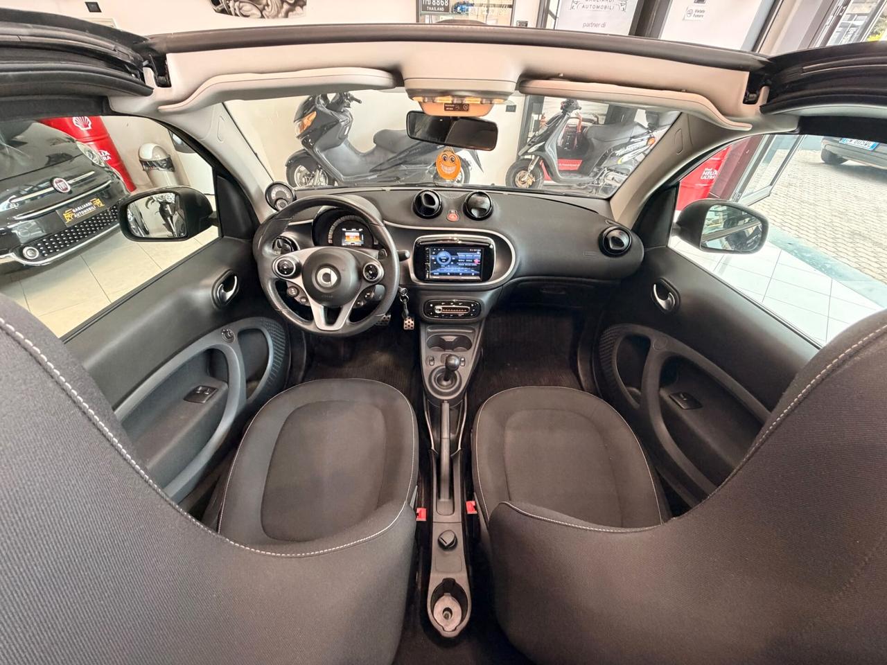 Smart ForTwo 90 0.9 T twinamic cabrio Final Edition