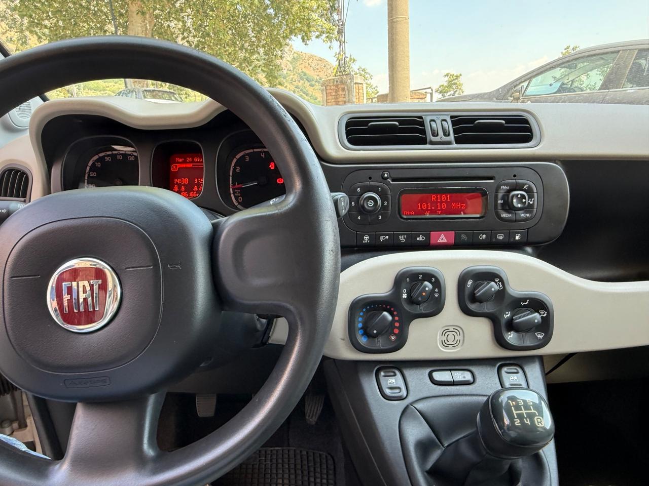 Fiat Panda 0.9 TwinAir Turbo Natural Power Lounge