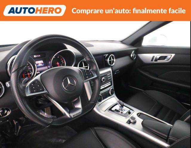 MERCEDES-BENZ SLC 300 Premium