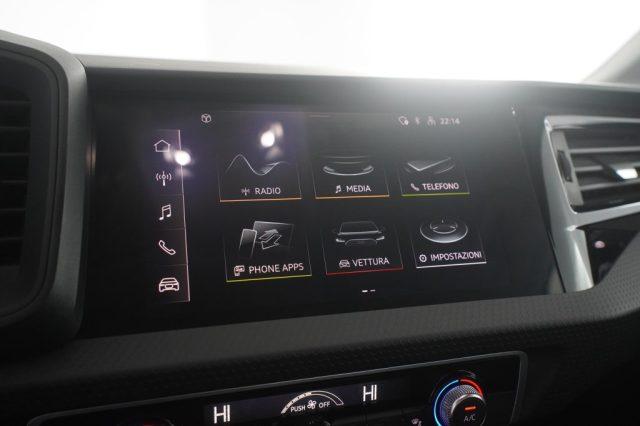 AUDI A1 A1 citycarver 35 TFSI Identity Contrast