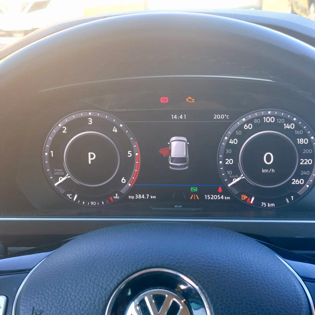 Volkswagen Tiguan 2.0 TDI SCR DSG 4MOTION Business BMT