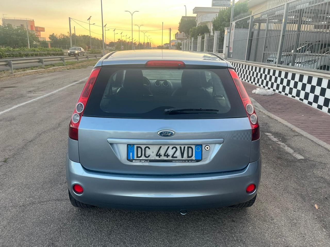 Ford Fiesta 1.4 TDCi 3p. Ghia 2006