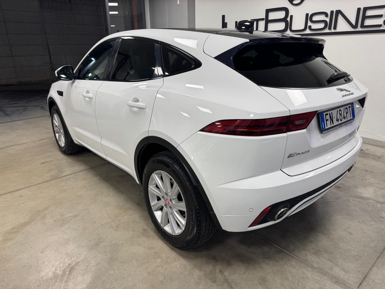 Jaguar E-Pace 2.0 D 180 CV AWD R DYNAMIC aut. Portfolio