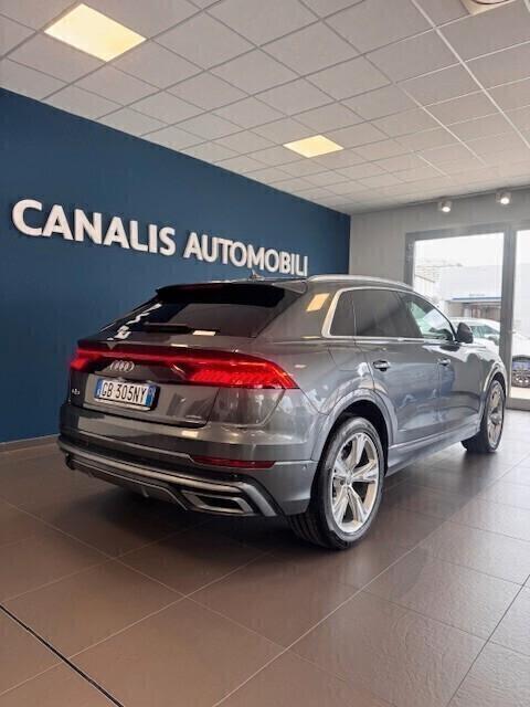 Audi Q8 50 TDI 286 CV MHEV S LINE 2020