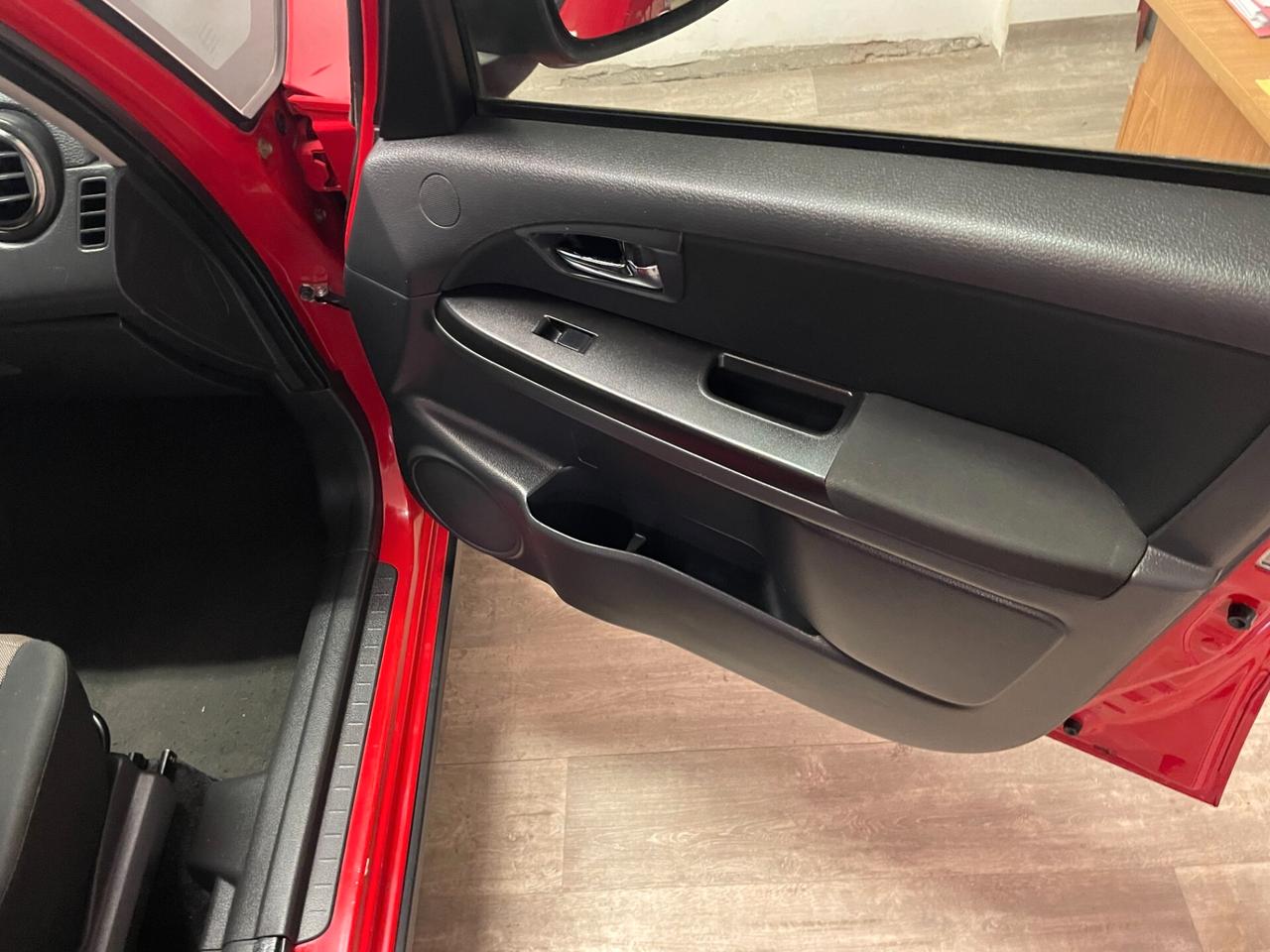 Fiat Sedici 2.0 MJT 135 CV 4x4 Emotion Full Distribuzione tagliandata Euro 5 NEOPATENTATI