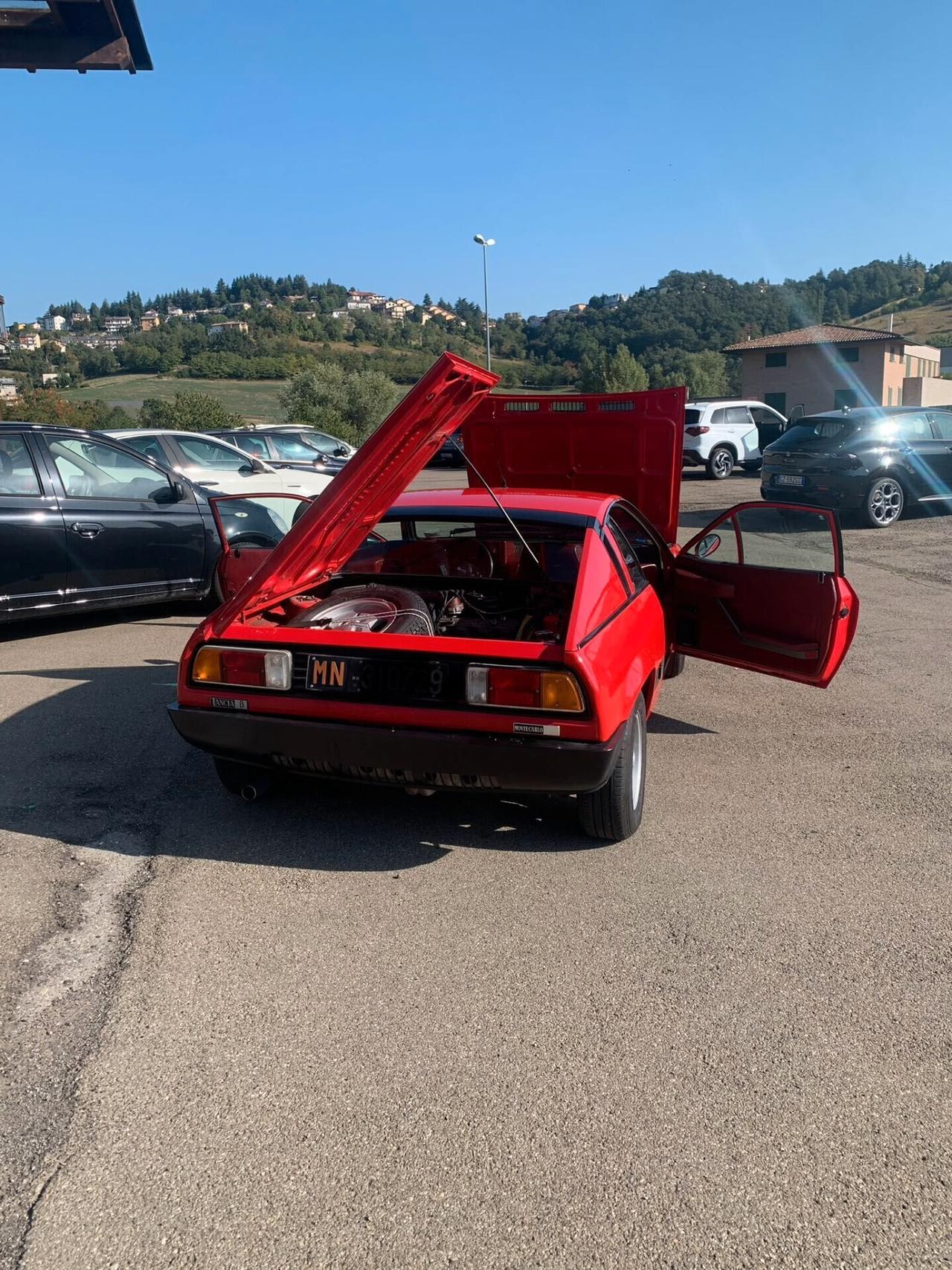 Lancia Beta Montecarlo, bella, sana , a posto di meccanica, 84000 km targhe originali, 1976 .