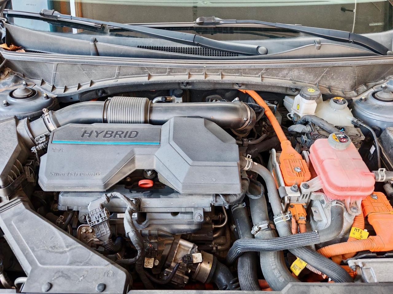 Hyundai Tucson 1.6 T-GDI 180cv Ibrida E6