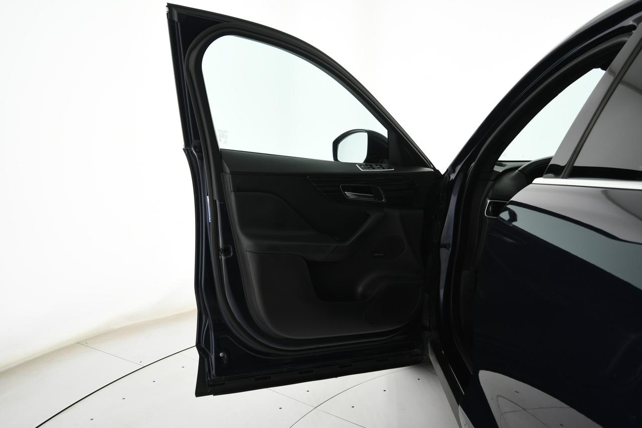 JAGUAR F-Pace 2.0d i4 Portfolio 180cv auto TETTO PANO+CAMERA+APP CONNECT