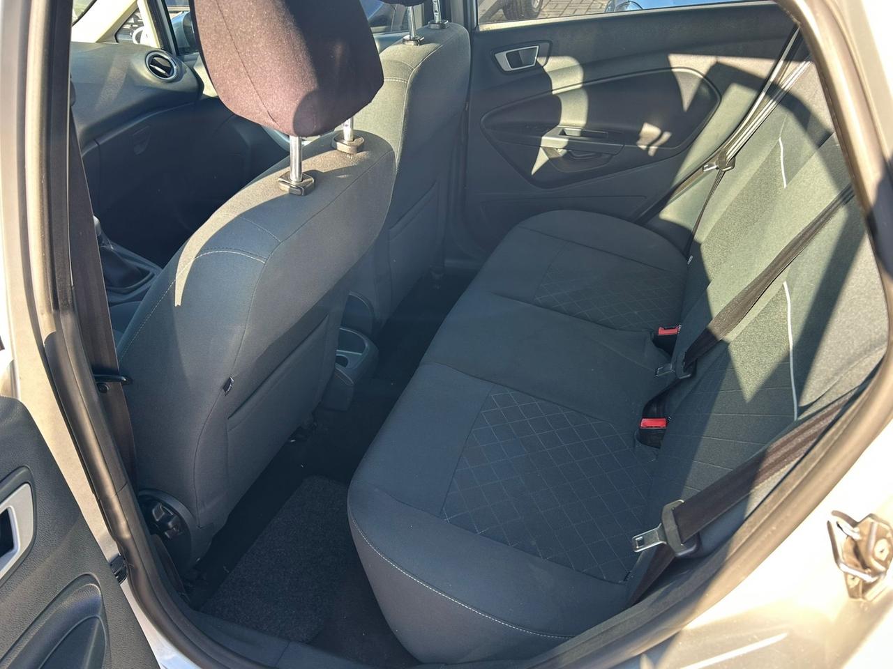 Ford Fiesta 1.4 5 porte Bz.- GPL Titanium