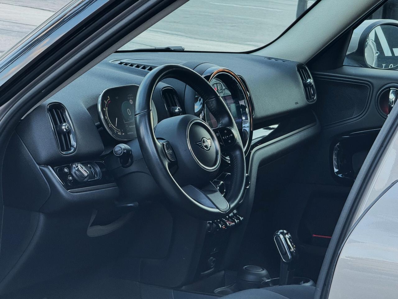 Mini Cooper D Countryman 2.0 D Classic 150CV LED CAM