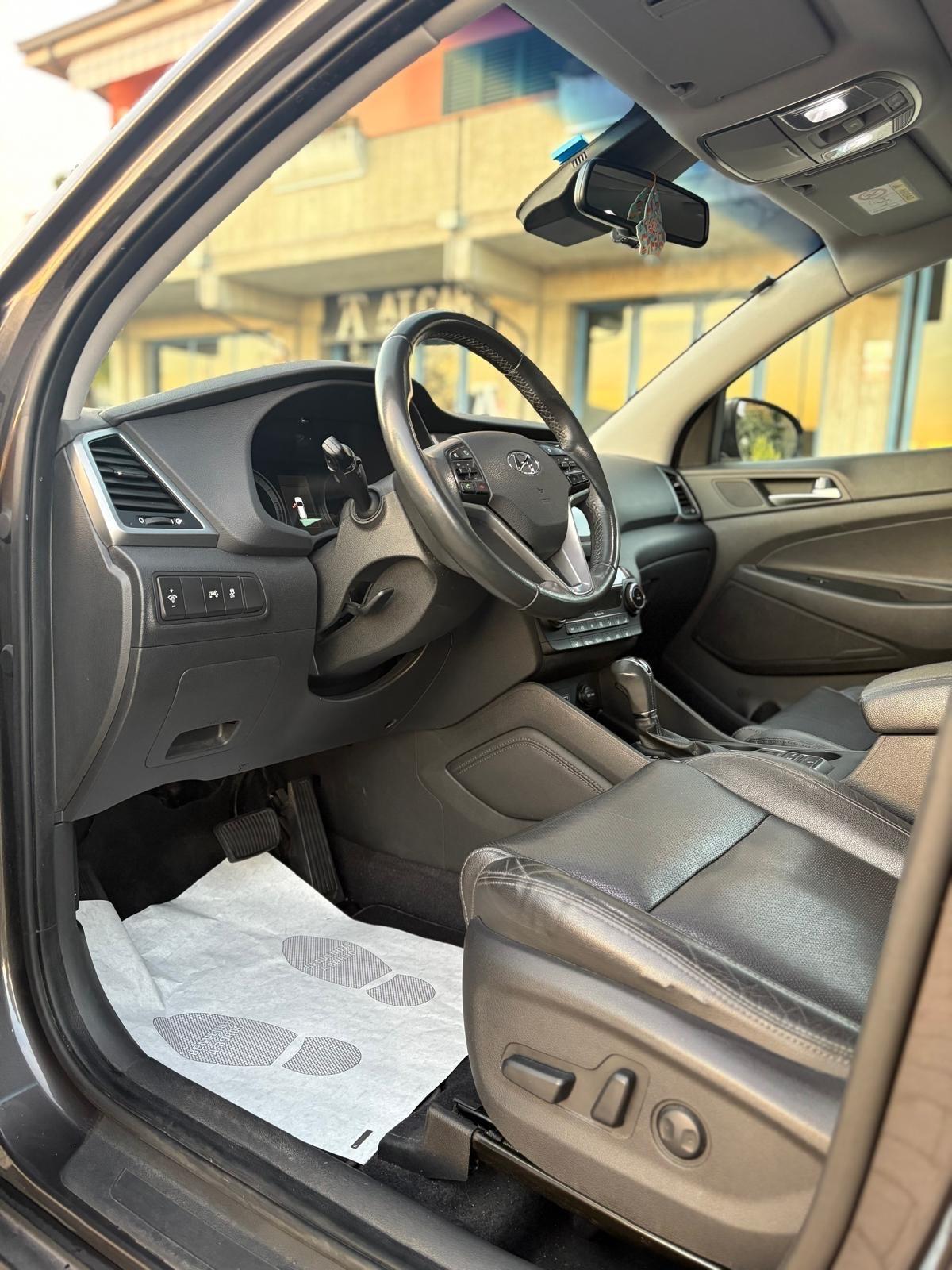 Hyundai Tucson 1.7 CRDi DCT XPossible NEOPATENTATI