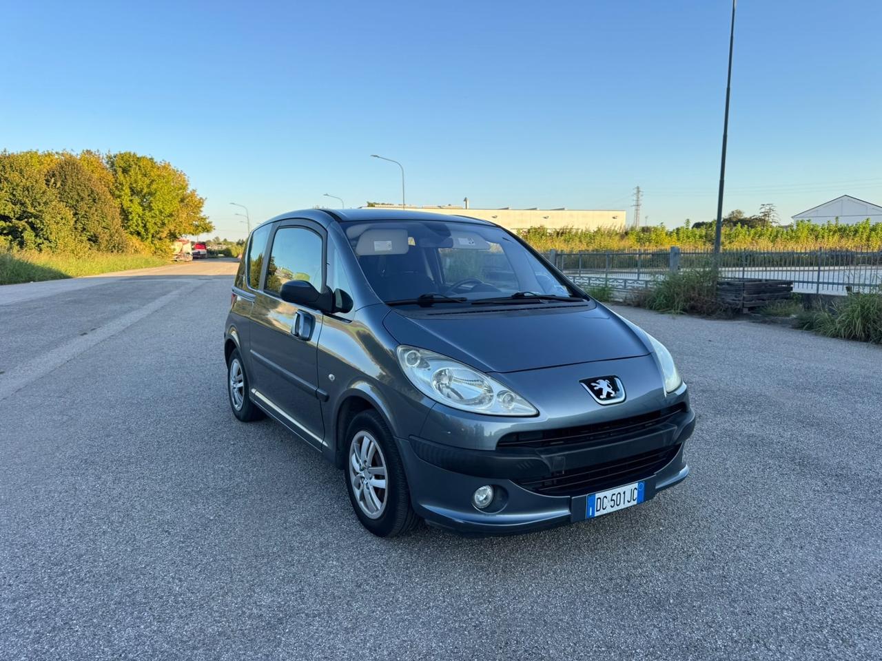 Peugeot 1007 1.4 Sporty 2Tronic