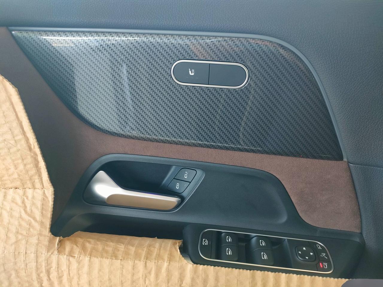 Mercedes-Benz GLA 200 d