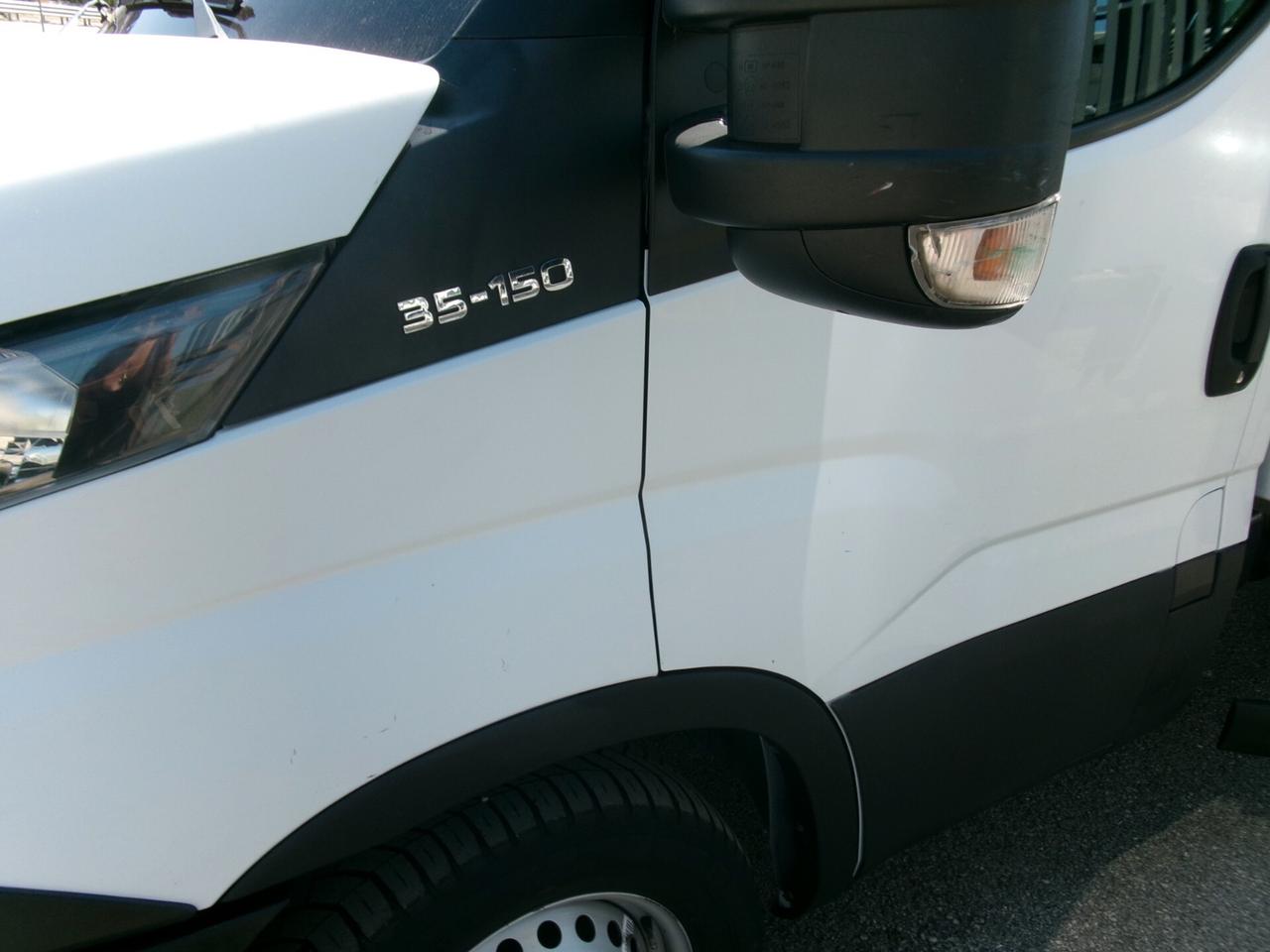 Iveco Daily 35S15 3000 150CV E6 FURGONE+PEDANA CARICATRICE 8 PEDANE 170000KM