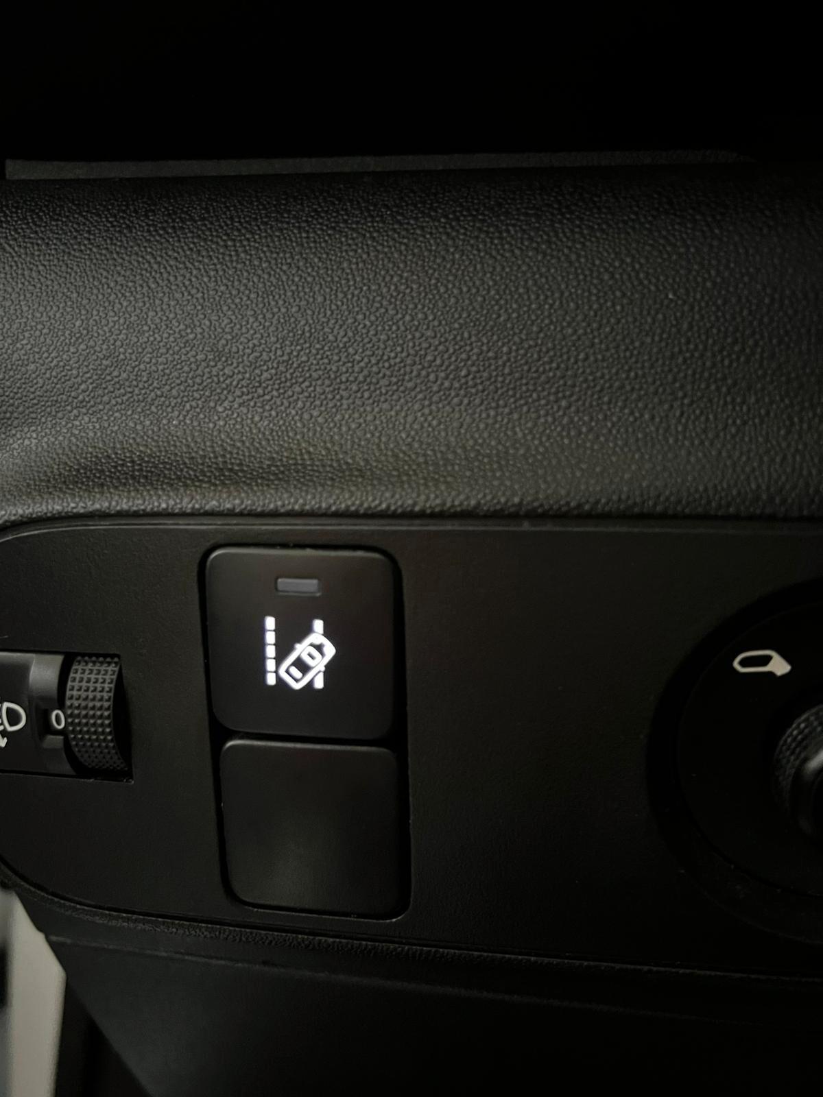 Citroen C3 BlueHDi 100 S&S Shine Pack