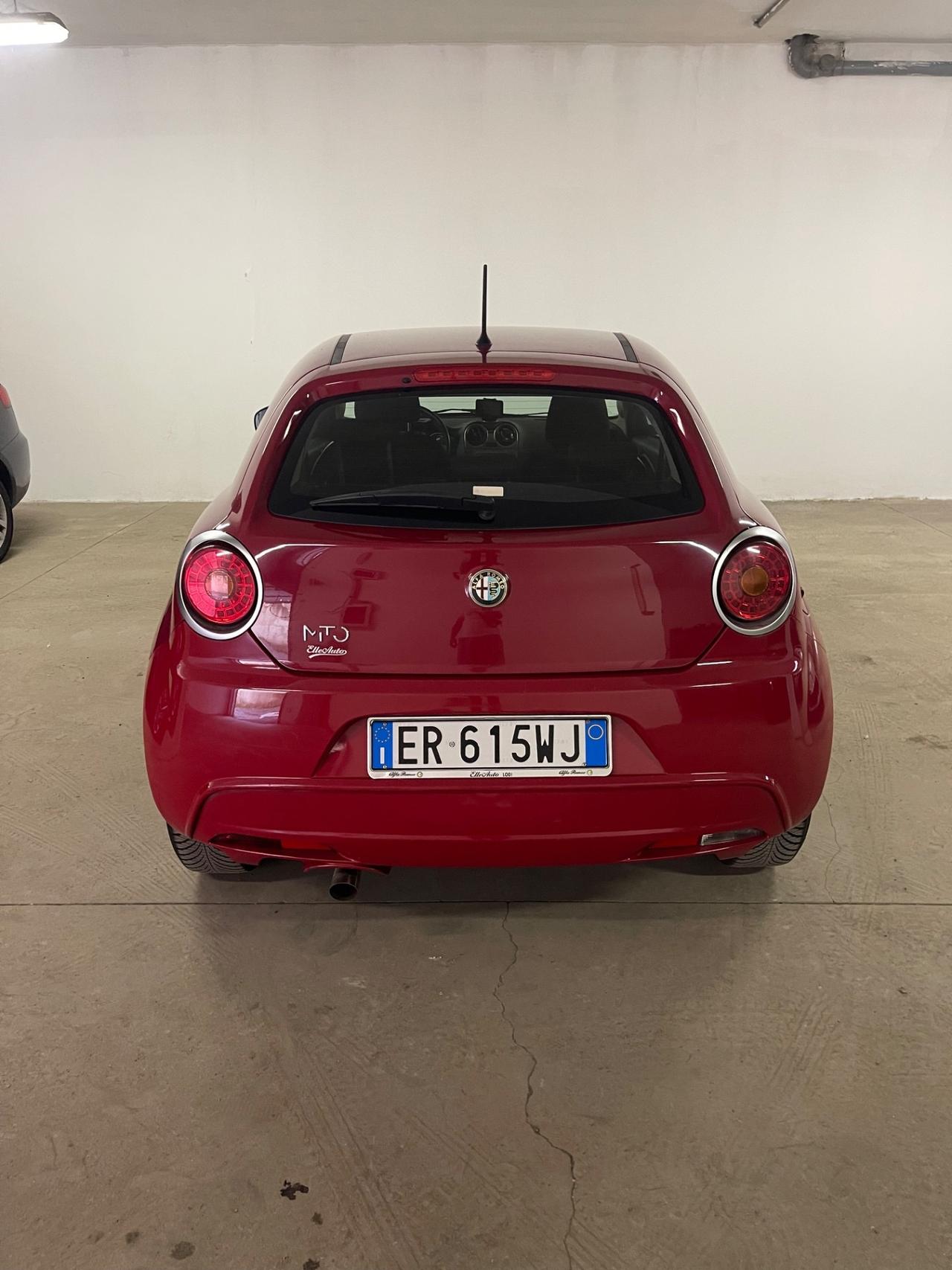 Alfa Romeo MiTo 0.9 T 105 CV TwinAir S&S Distinctive
