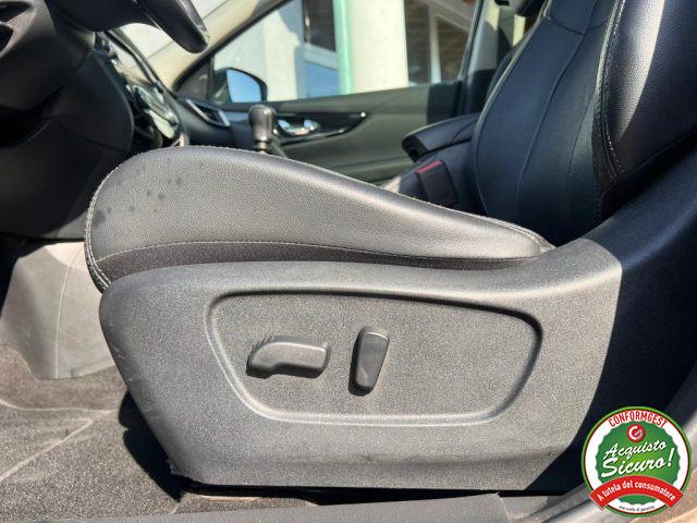 NISSAN Qashqai 1.5 dCi N-Connecta Tetto