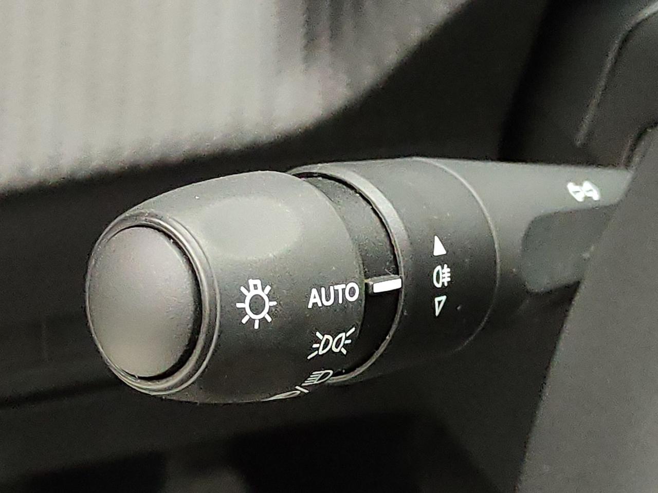 PEUGEOT 208 II 2023 1.2 PURETECH 100CV ALLURE