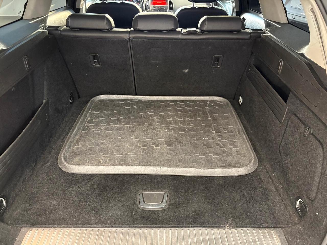 Opel Astra 1.7 CDTI 110CV Sports Tourer Cosmo