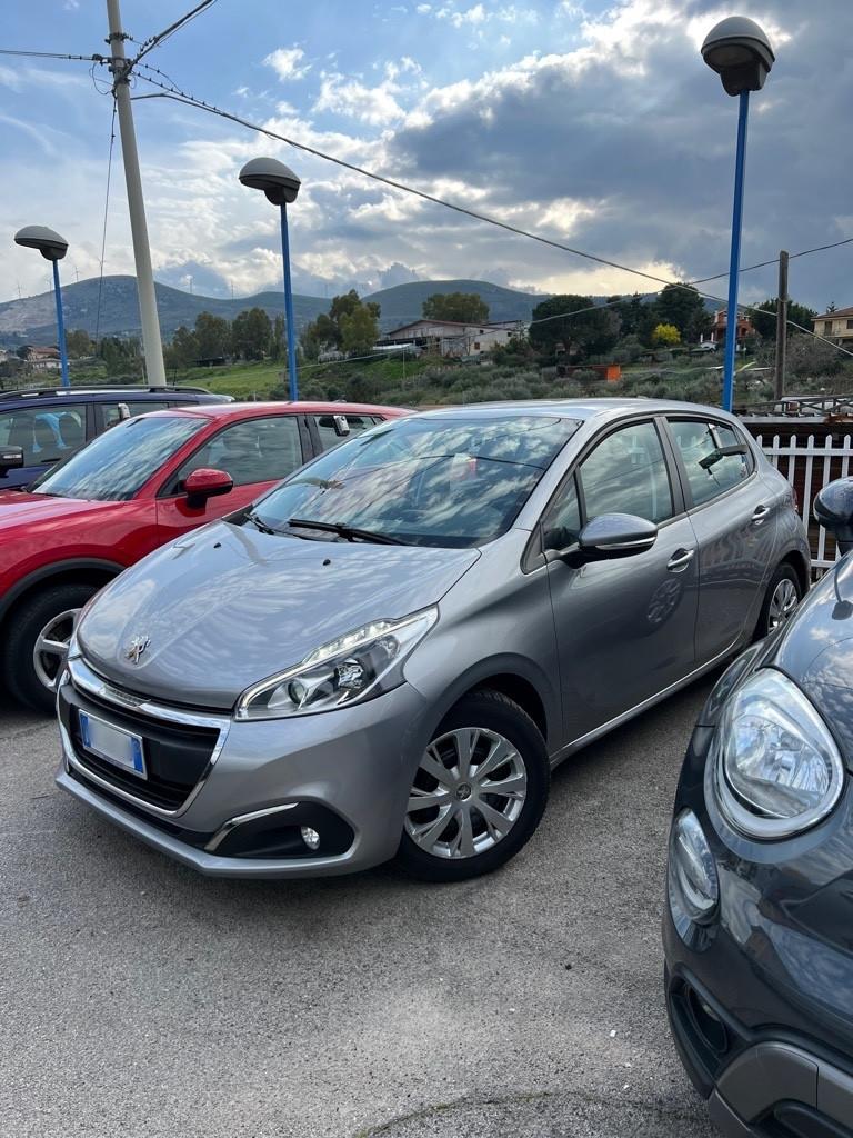 Peugeot 208 N1 1.5 HDi 100 2019