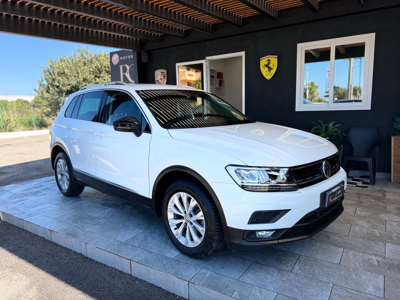 Volkswagen Tiguan 2.0 TDI SCR DSG Business BlueMotion Technology