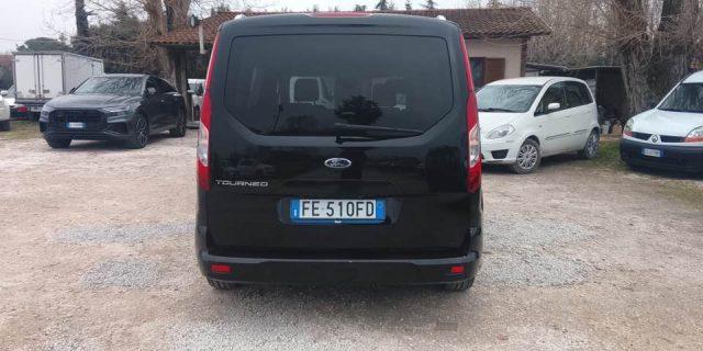 FORD Tourneo Connect 7 1.5 TDCi 120 CV Powershift Titanium