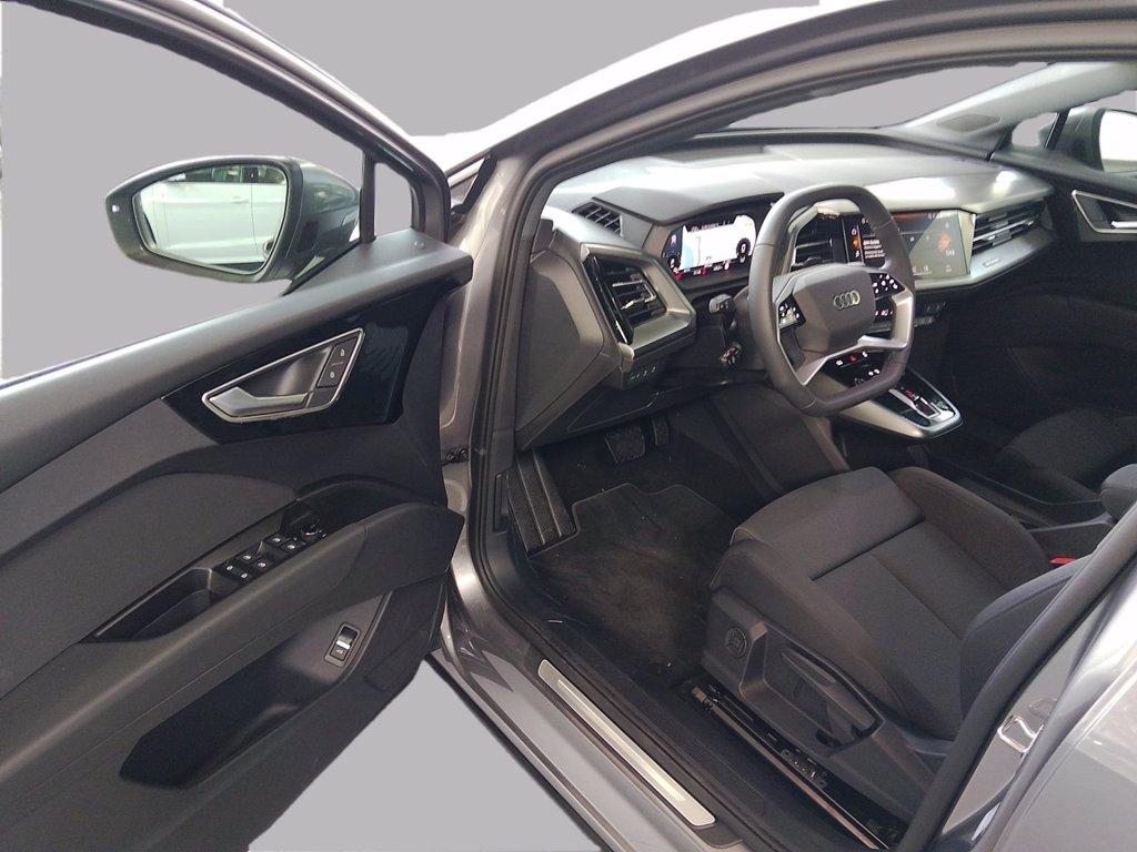 AUDI Q4 sportback e-tron 45 s line edition del 2026