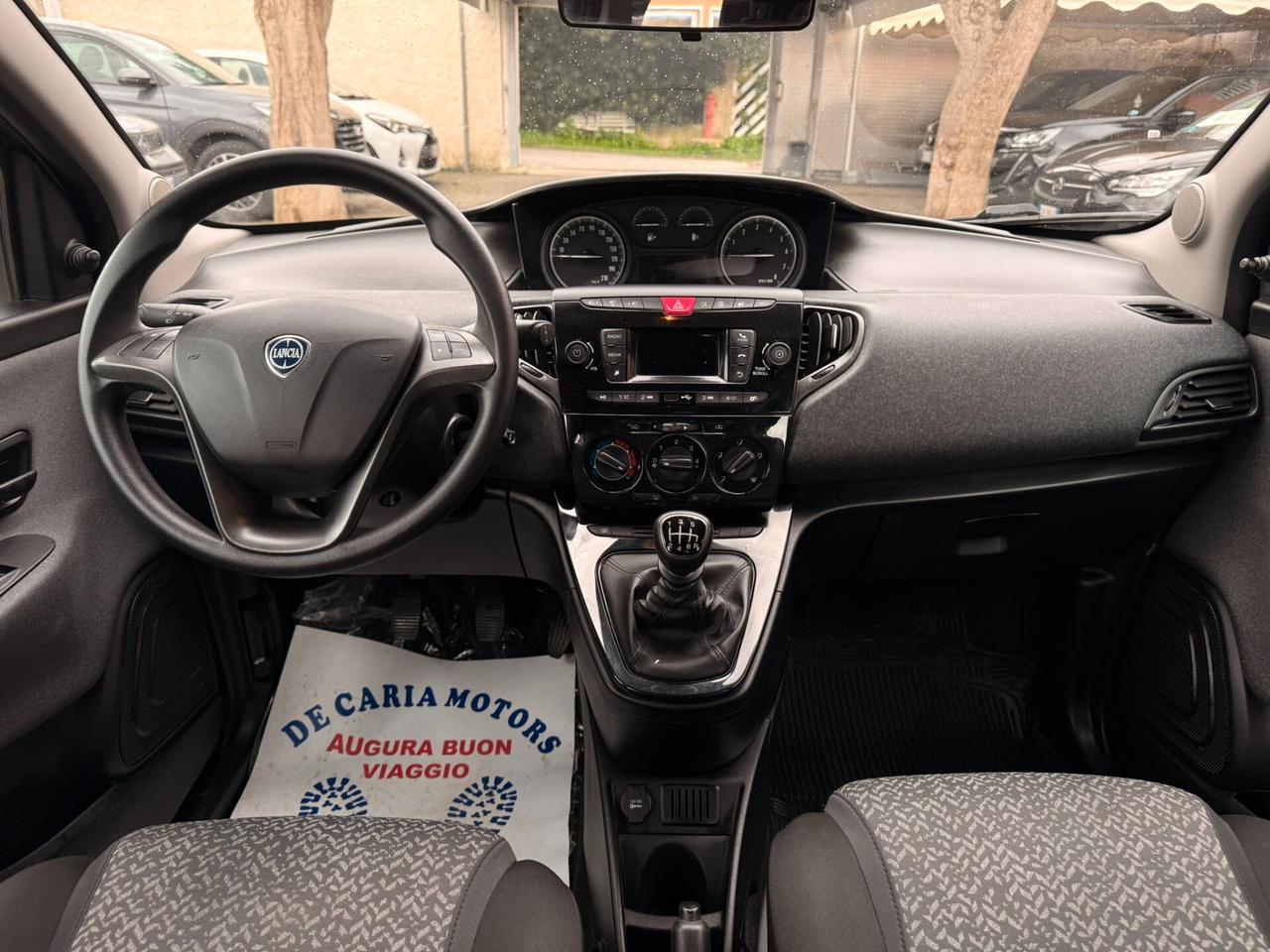 LANCIA Ypsilon Hybrid 1.0 Benz. 70CV Silver - 2022