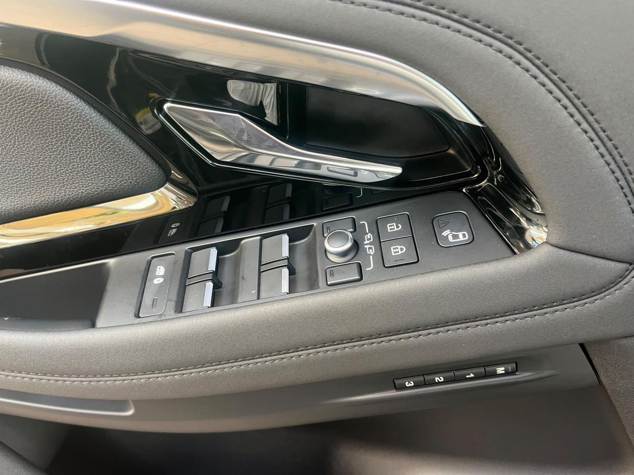 Land Rover Range Evoque 2.0 I4 200 CV AWD Auto R-Dynamic SE